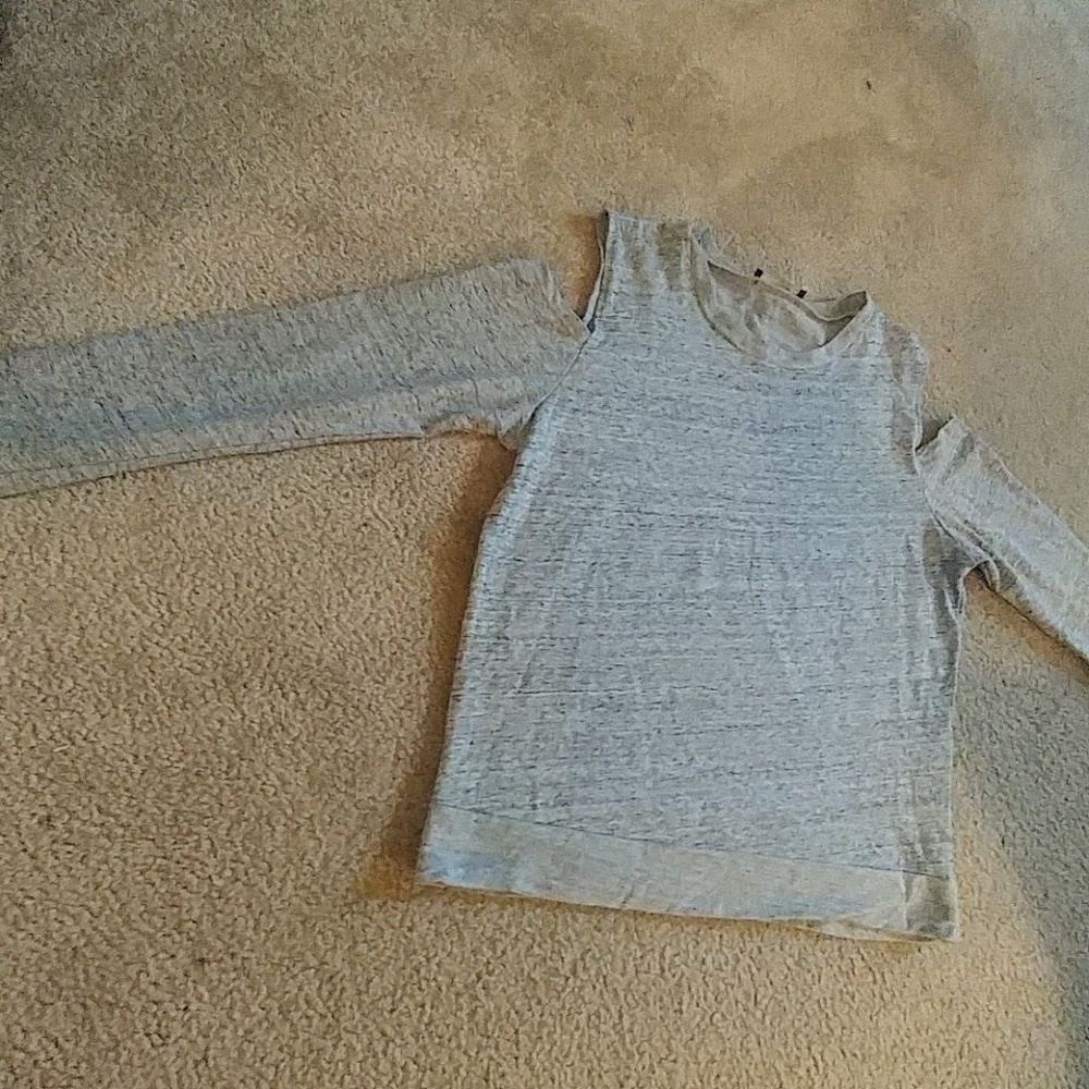 ❄SALE❄Zara cutout shoulder top - Picture 4 of 7